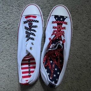 American Colors Patriotic Converse Shoes Mens size 12 Wom size 14
